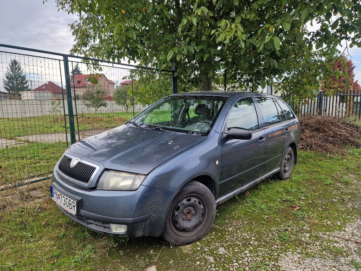 Skoda fabia 1.2 12V 47kw benzin