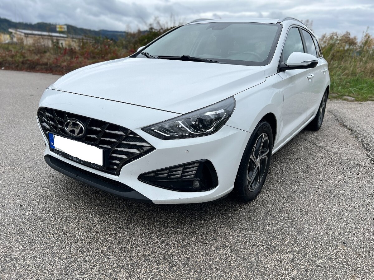 Hyundai i30 1.6 CRDi Family