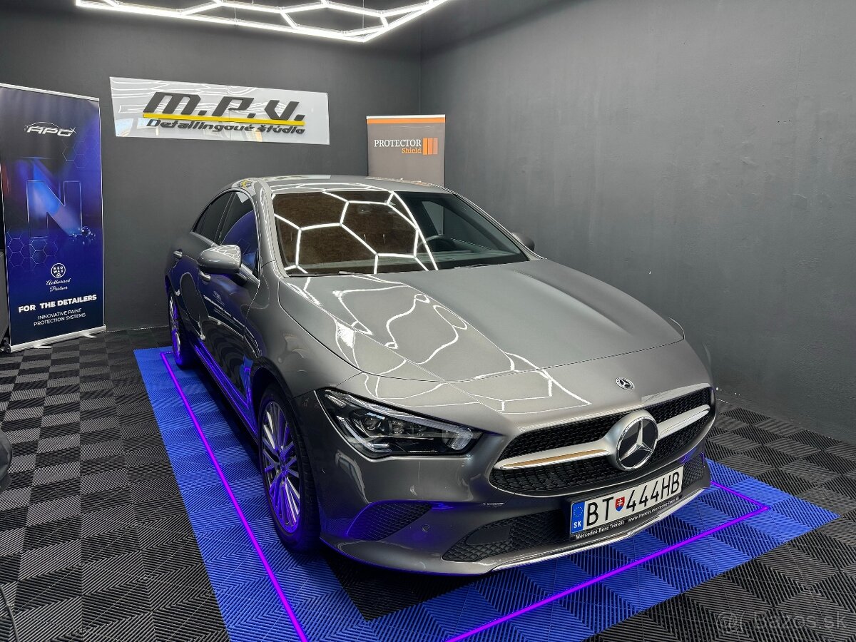 MerCEDES CLA 180 kupé v ZARUKE