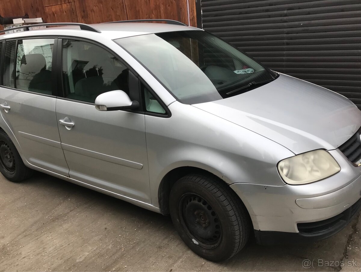 Rozpredam vw touran 1.9tdi 2.0tdi