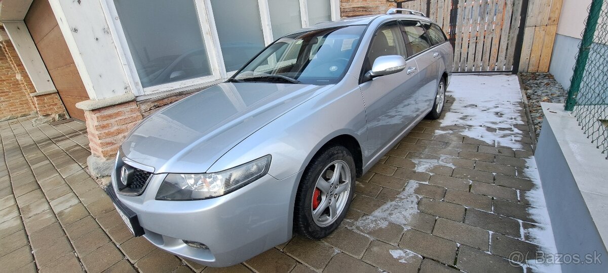 Honda Accord Tourer 2.0 i-VTEC 114kW, Benzín, 5 st. manuál