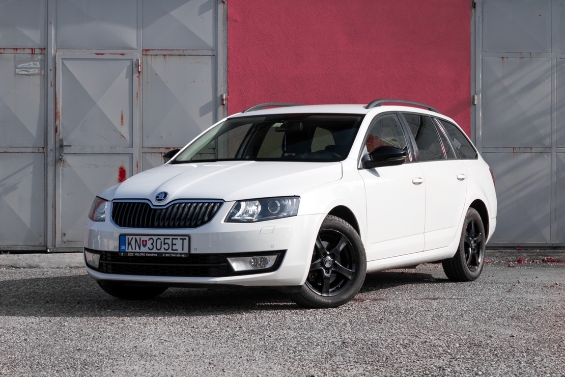 Škoda Octavia Combi 2.0 TDI Elegance/Style DSG