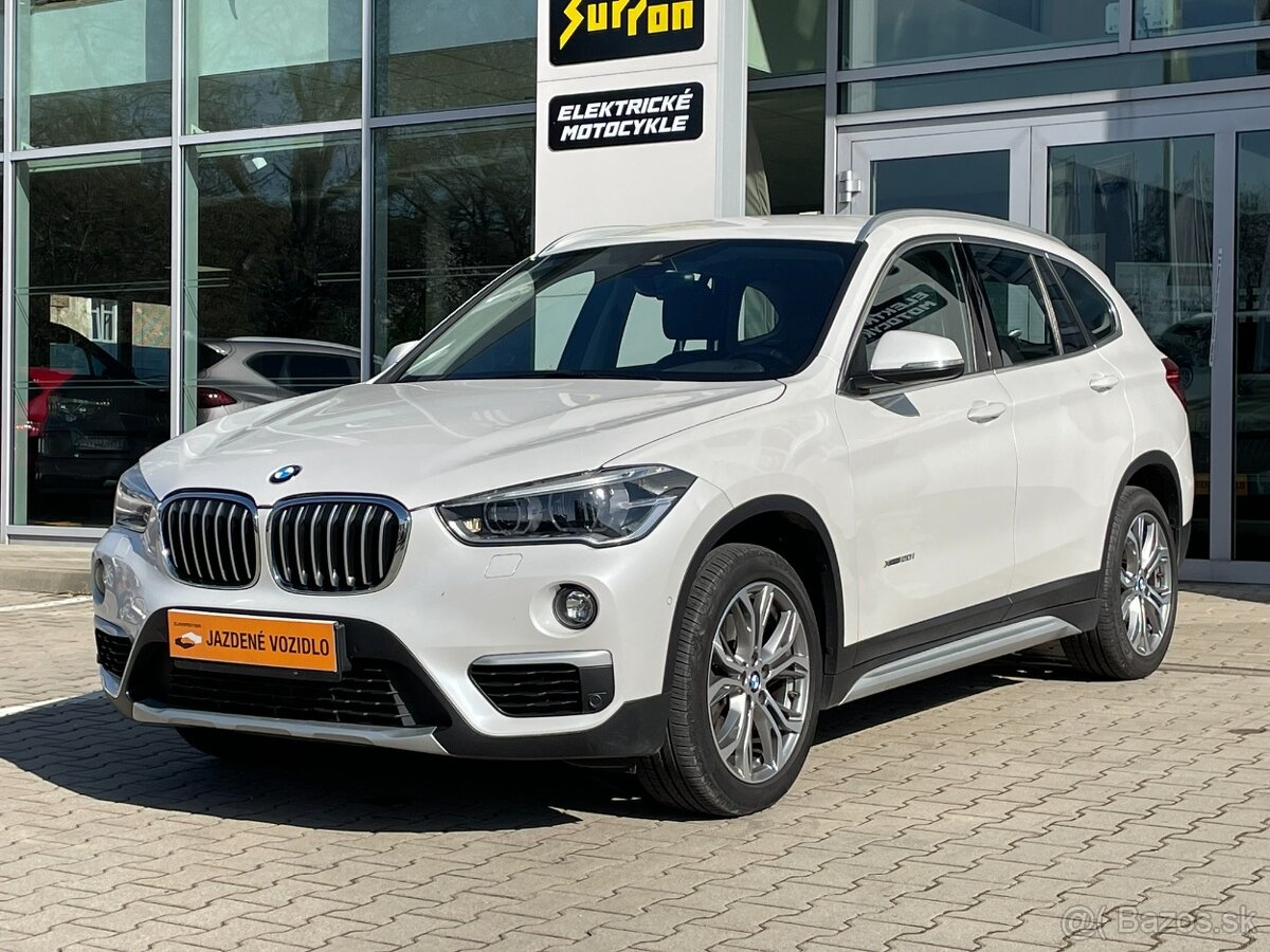 BMW X1 xDrive 20i X Line A/T  1. Majiteľ