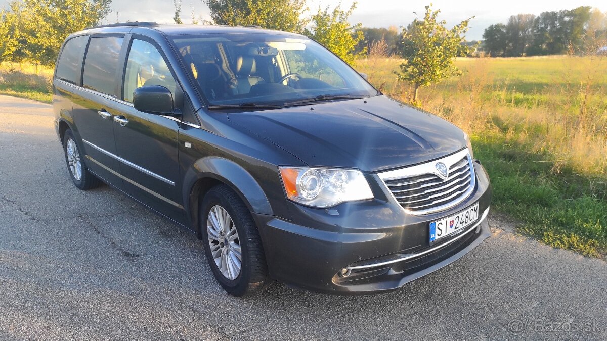 Lancia Voyager 2,8 CRDI