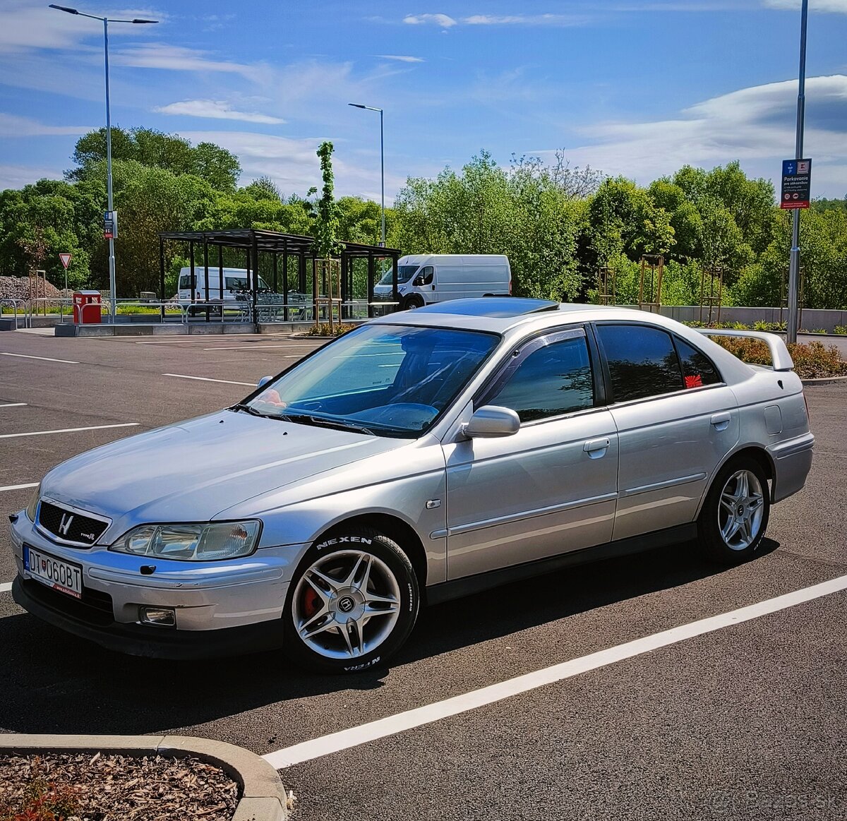 Honda accord 1.8i full vybava