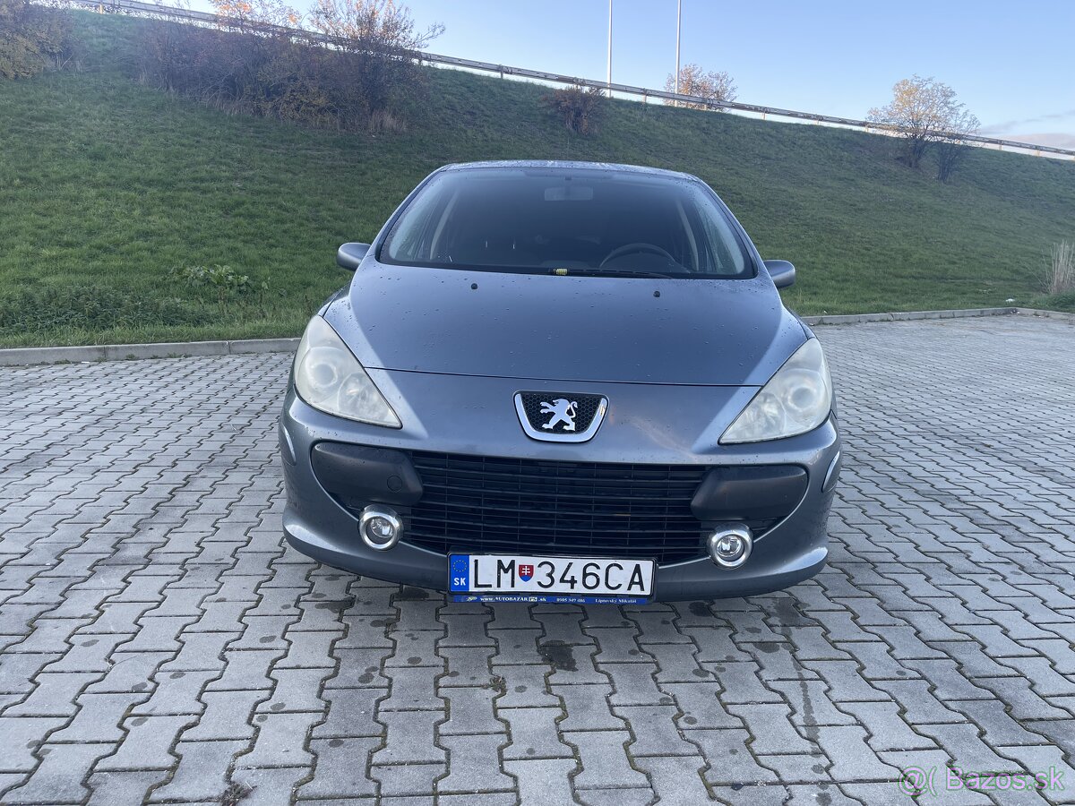 Peugeot 307