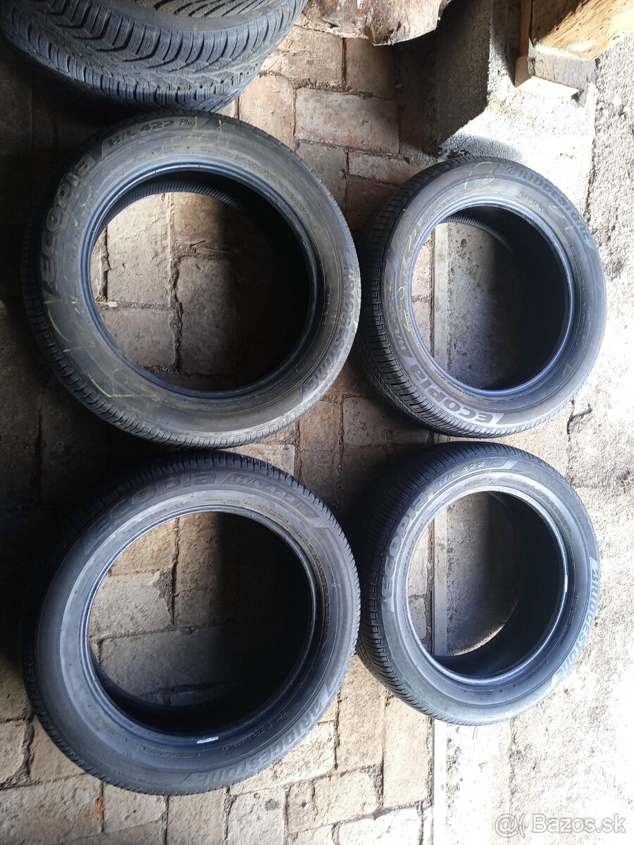 Pneumatiky 235/55 R18