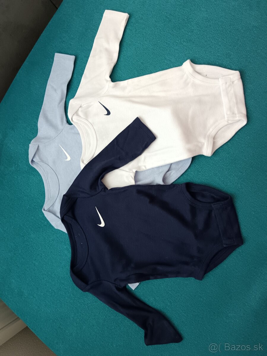 Detské body Nike veľ. 68/74