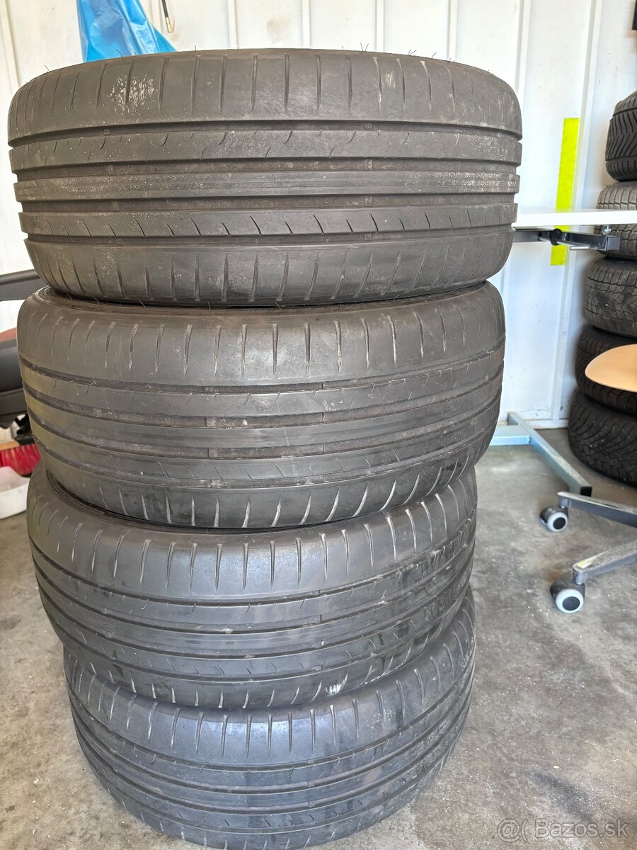 225/45 r17