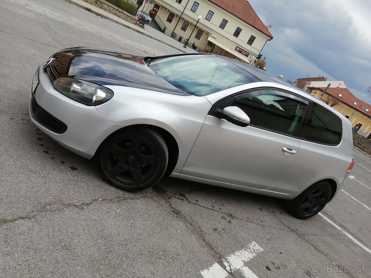 Volkswagen Golf 6  2,0tdi 81KW