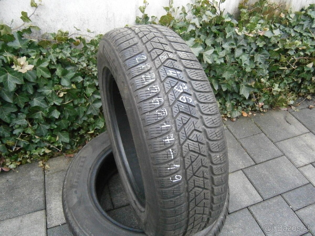 Predám 2x zimné pneu Pirelli 215/65 R17 99H