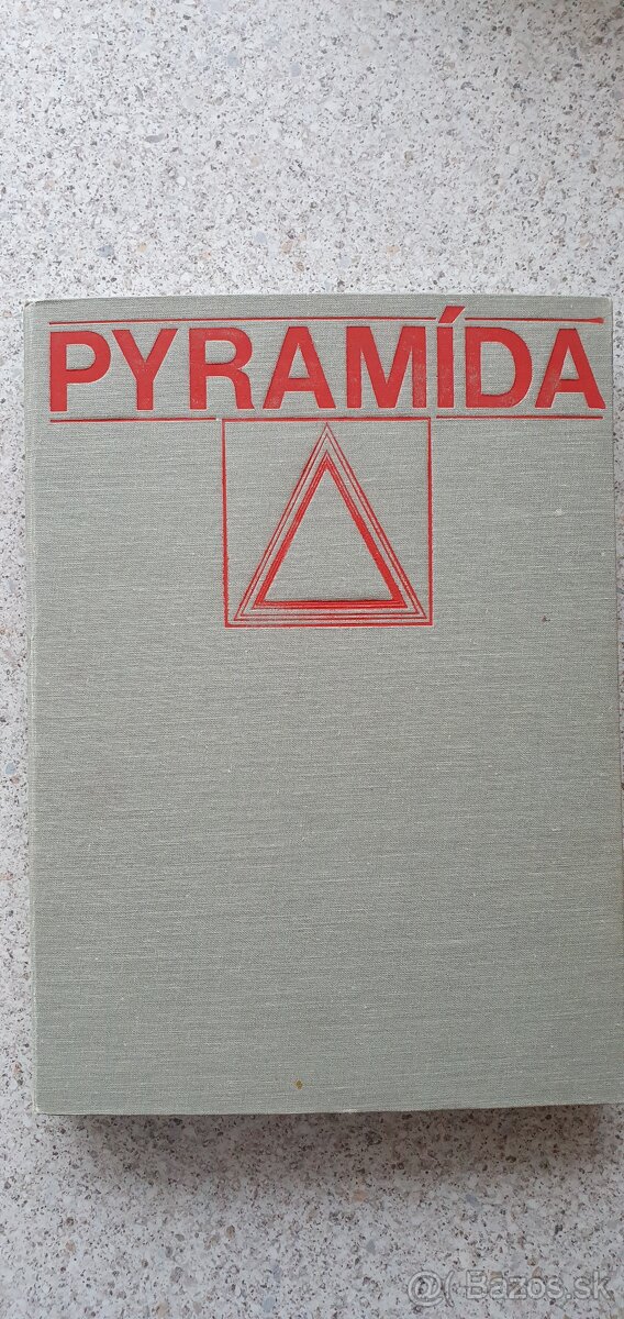 Pyramida