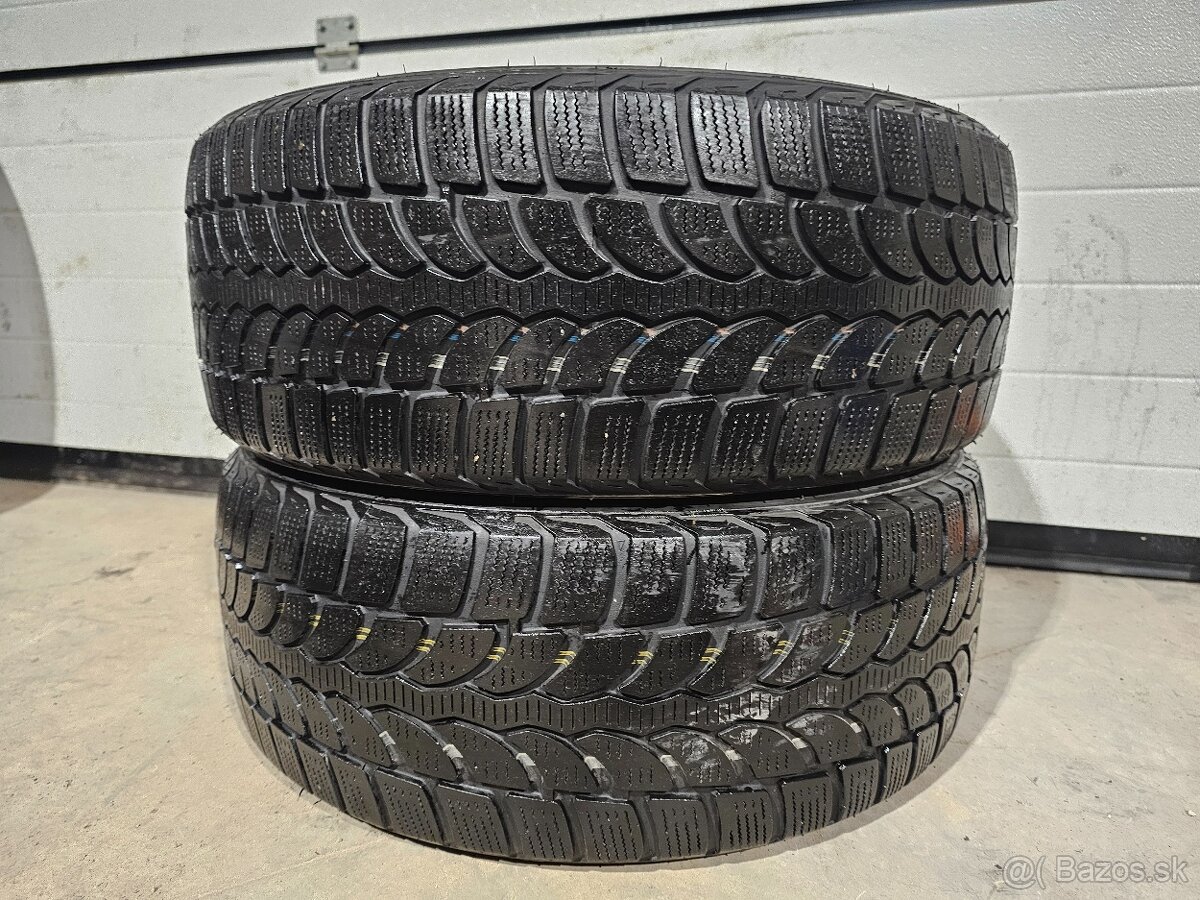 Zimné Pneu Bridgestone blizzak lm-32 205/50 R17