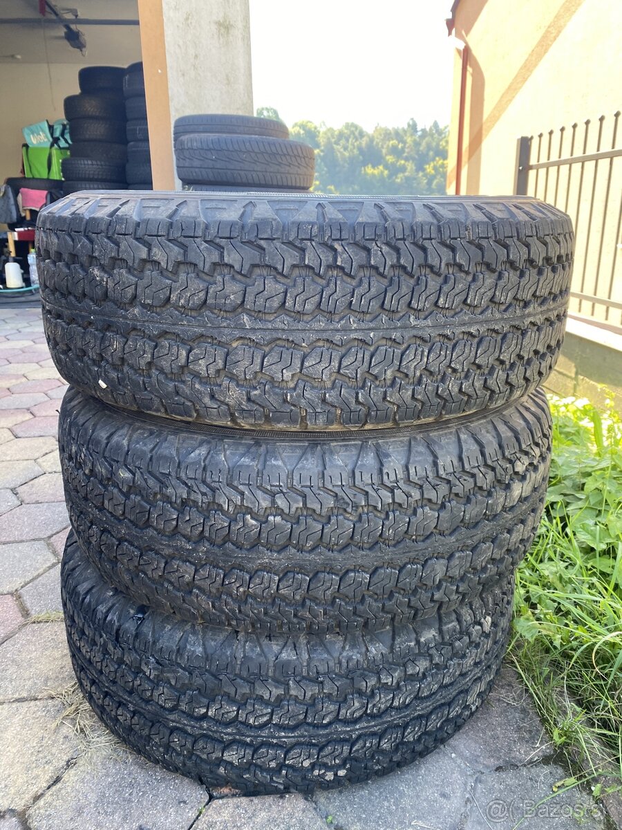 Goodyear wrangler 245/70 r16c