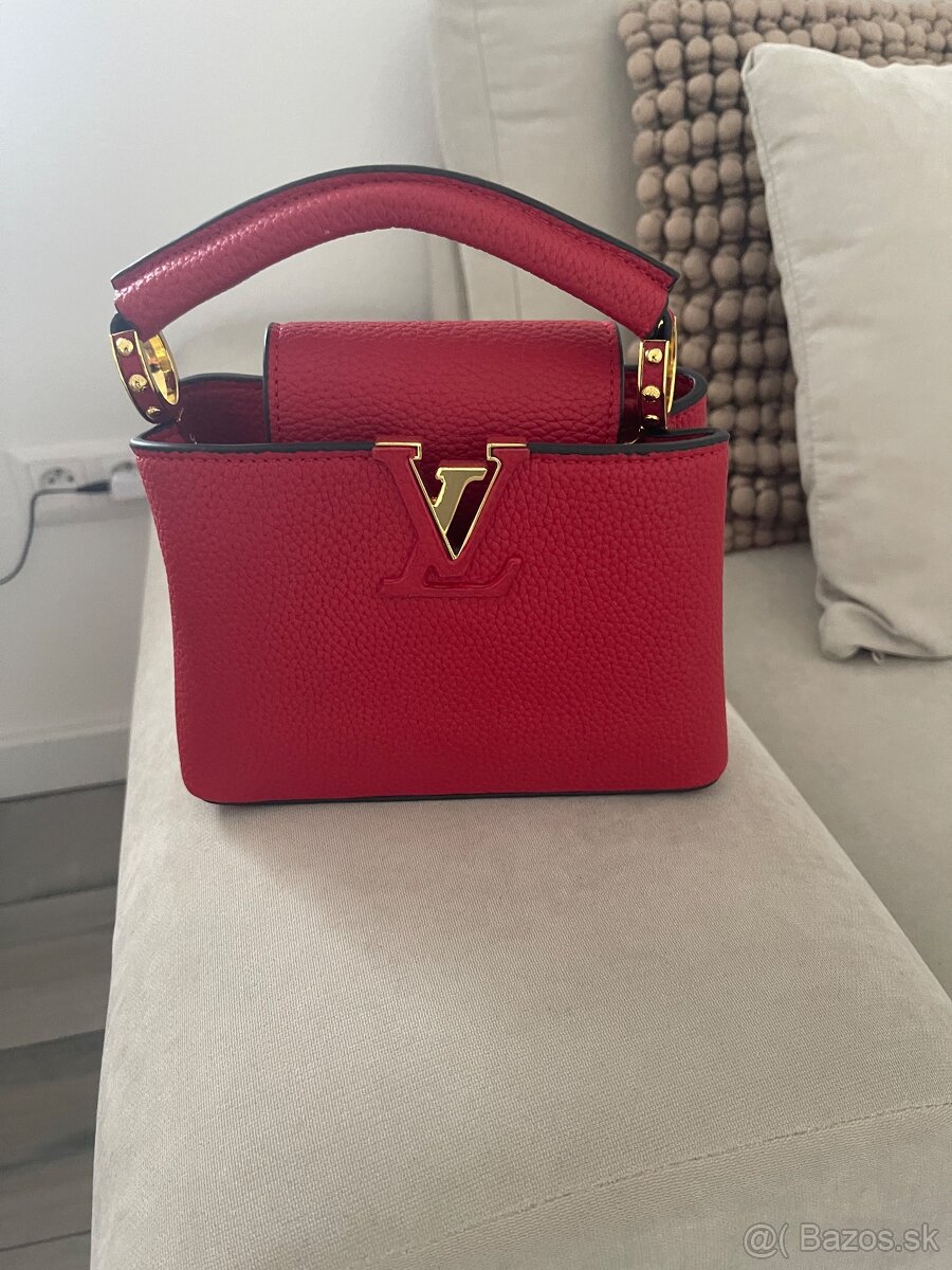 Kabelka Louis Vuitton Capucines mini