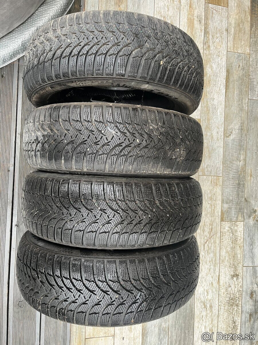 Zimne pneu 215/60 R17 Kumho ❄️❄️