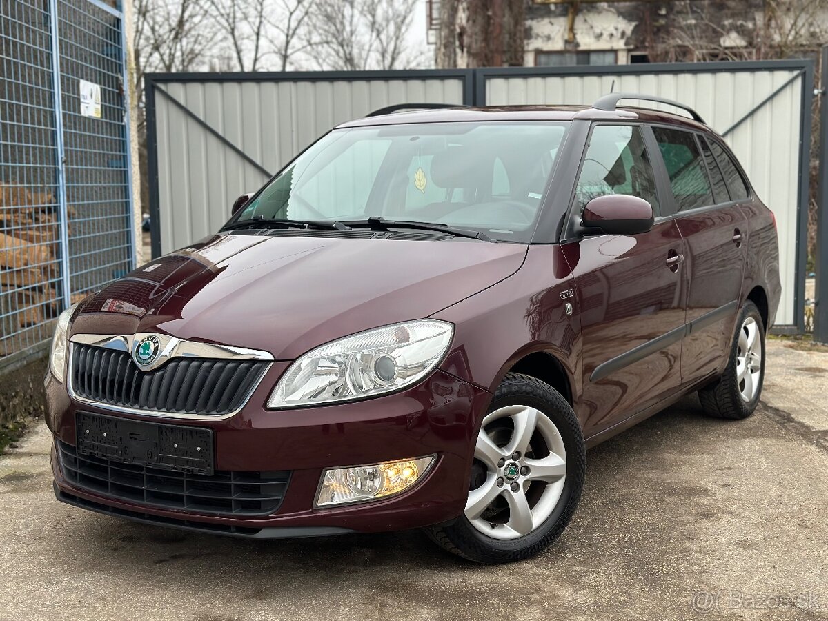 ŠKODA FÁBIA 1.2TSI 4-VALEC KLÍMA TEMPOMAT SENZORY 149.000KM