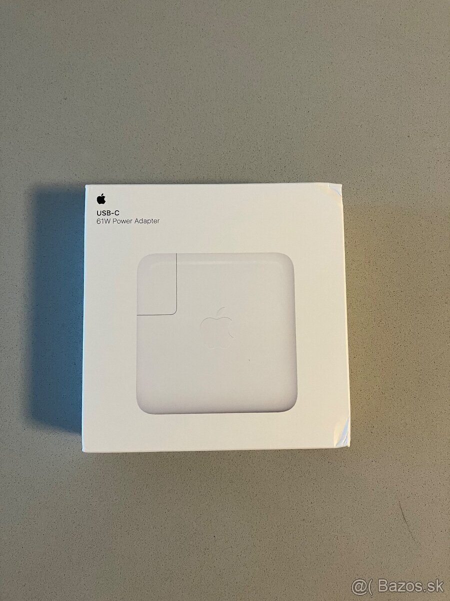 Apple USB-C 61W Power adaptér