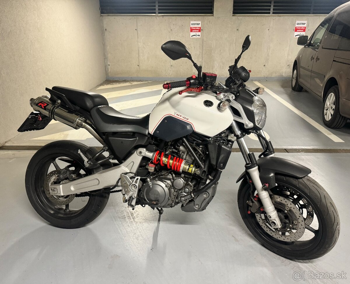 Yamaha MT-03