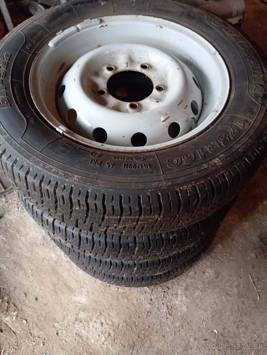 175/80r16 C