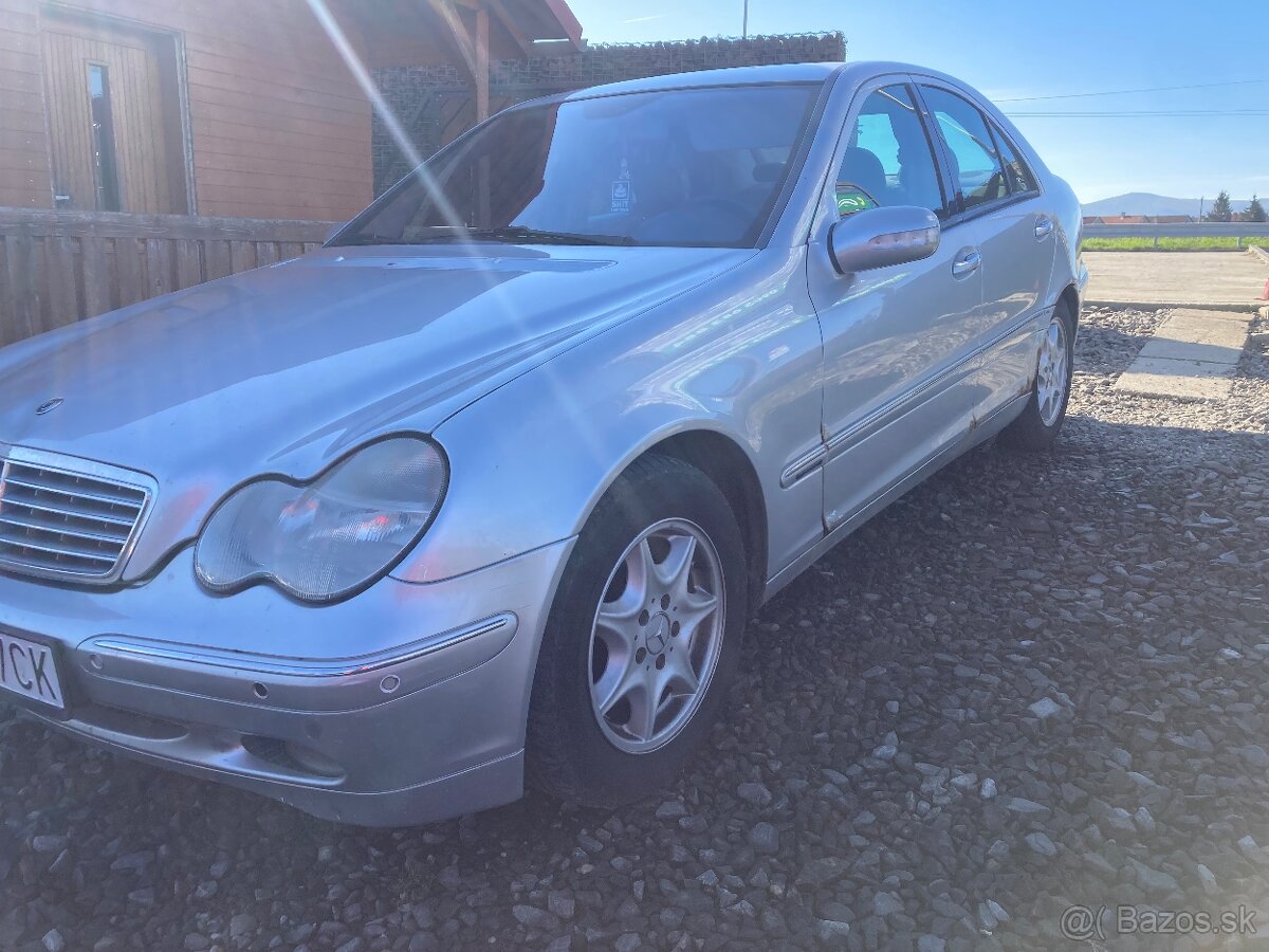 Mercedes-Benz c200cdi automat