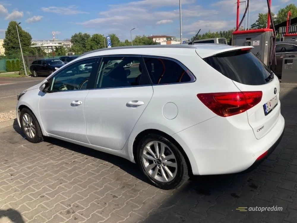 Suciastky Kia ceed sw kombi 2014 1.6crdi