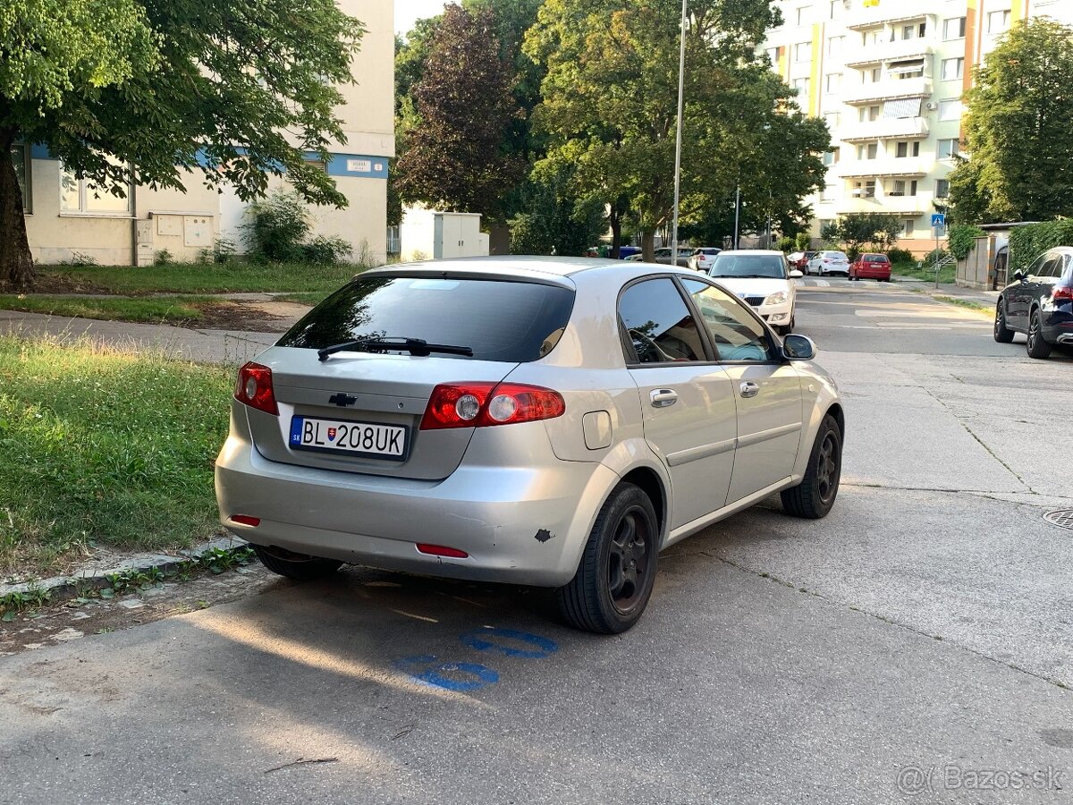 Chevrolet Lacetti 2006 1,6 benzin 80kW 217xxx km