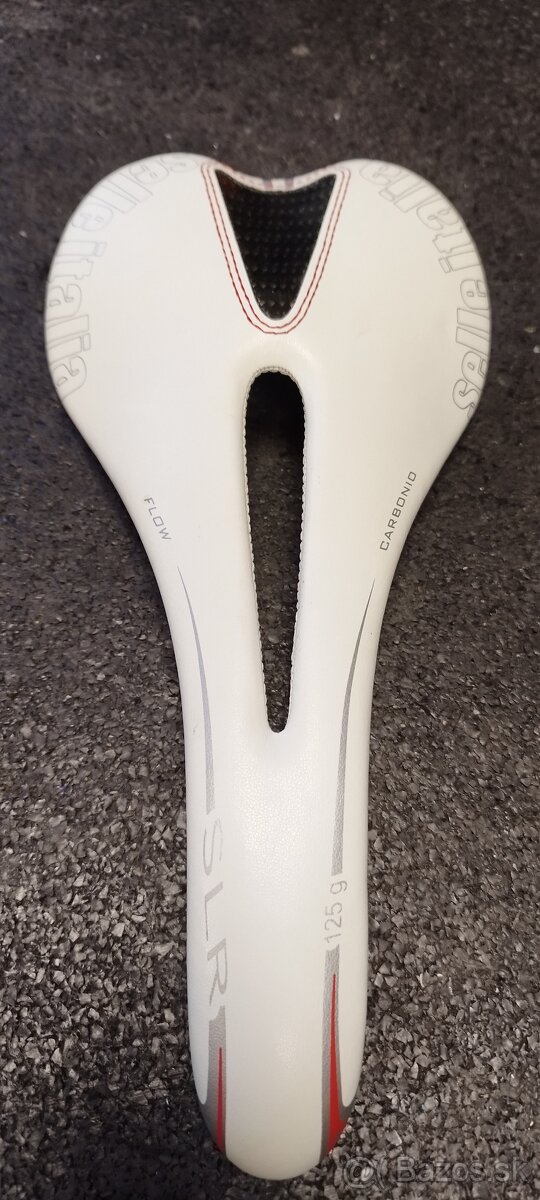 Selle Italia sedlo SLR Carbonio Flow