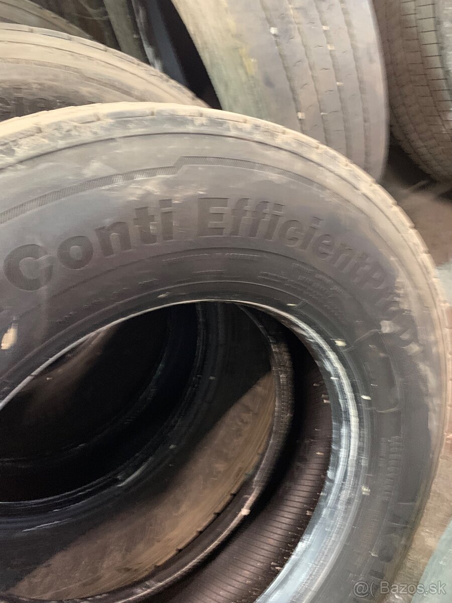 315/70R22,5 CONTINENTAL