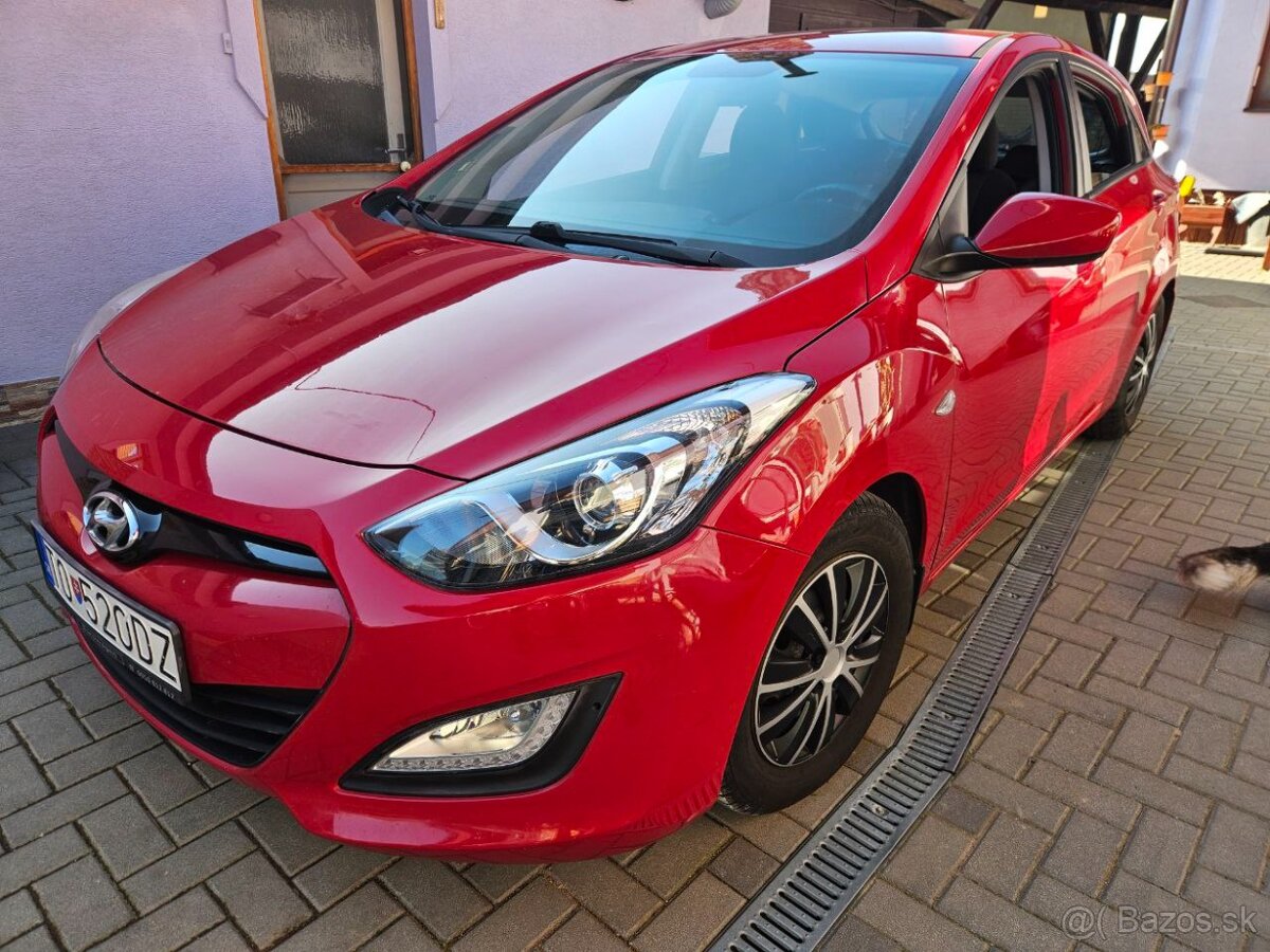 Hyundai i30 1.4i