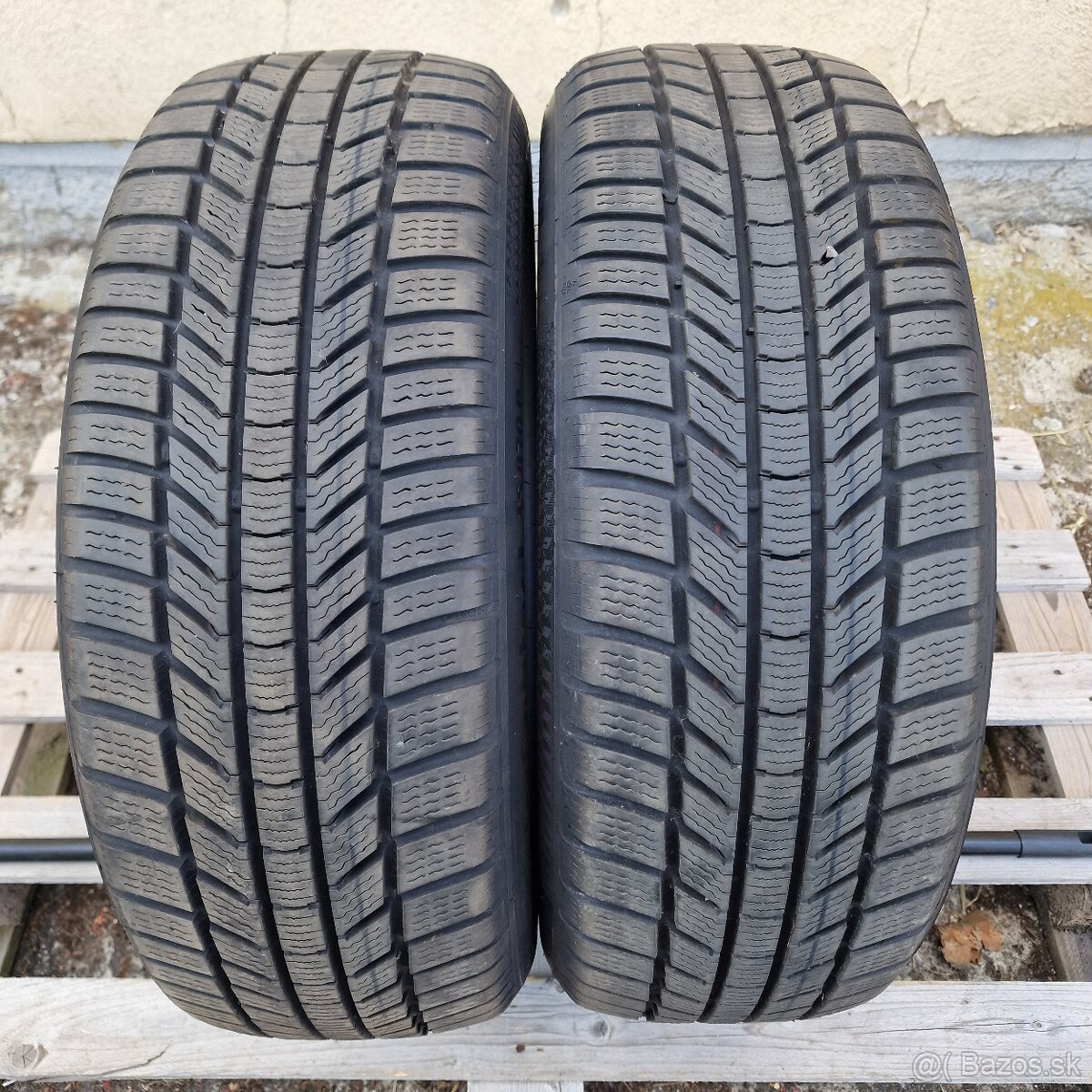 2ks ZIMNÝCH PNEUMATÍK CONTINENTAL 205/55 R17 95V XL