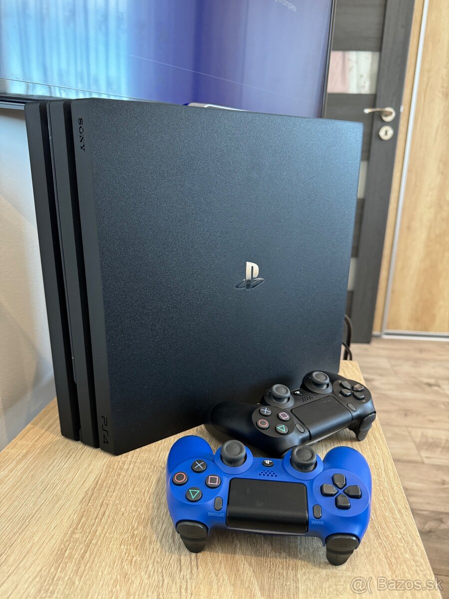 PS4 PRO