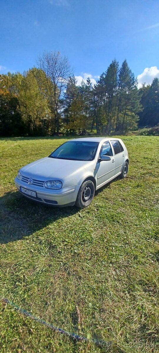 Golf 4