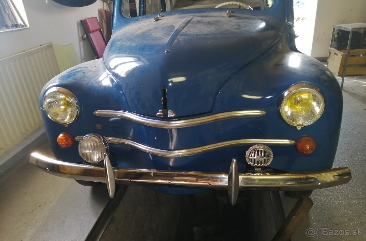 Renault 4CV diely