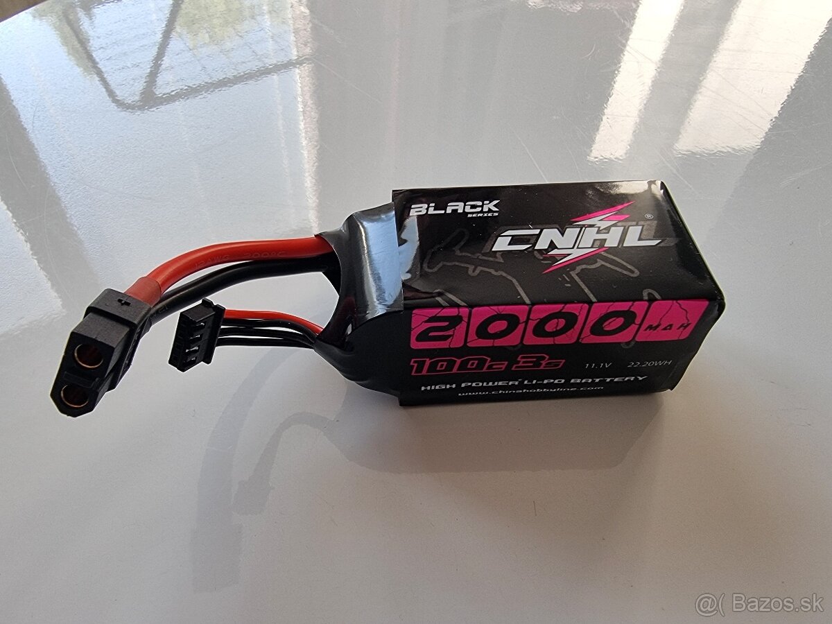 LiPo batéria 3S 11.1V 2000mAh 100C