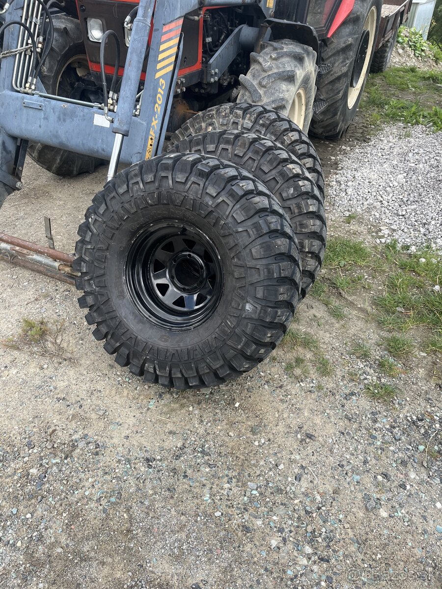 Maxxis creepy crawler 37x14,5 r15