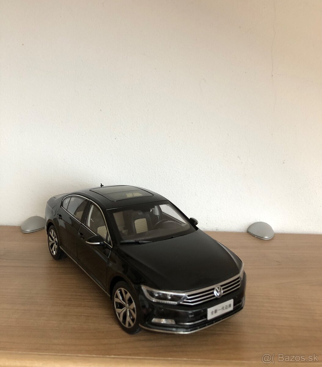 Volkswagen Passat B8 - 1:18