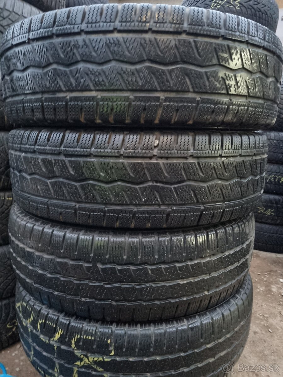 225/75R16C