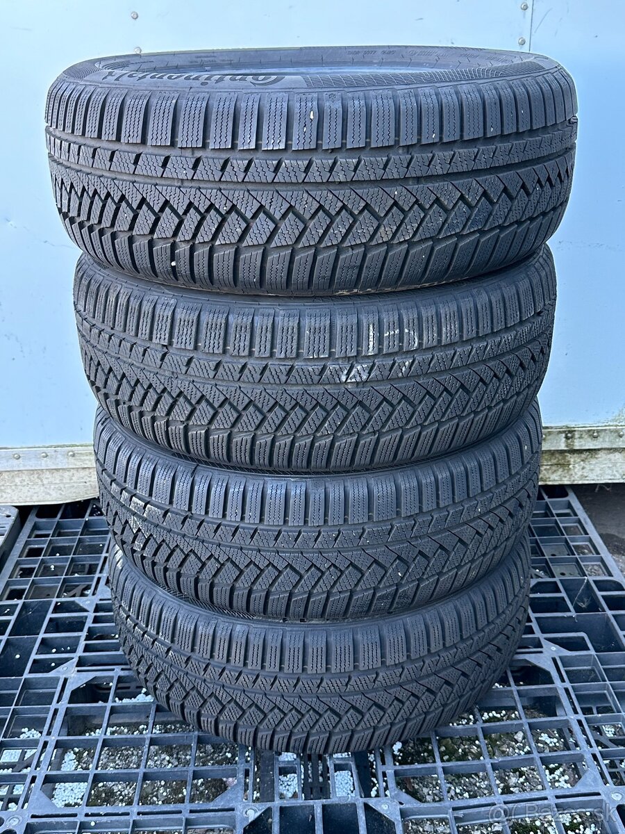 PREDÁM 4 kusy zimné pneumatiky CONTINENTAL 215/55 R17 98V XL