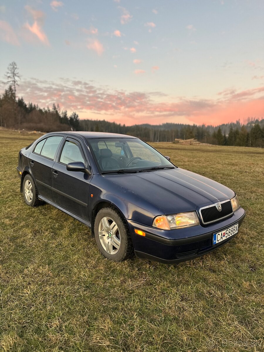 Škoda Octavia 1