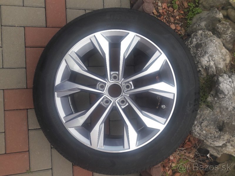 Predám elektrón originál Volkswagen R 17 , rozteč 5x112