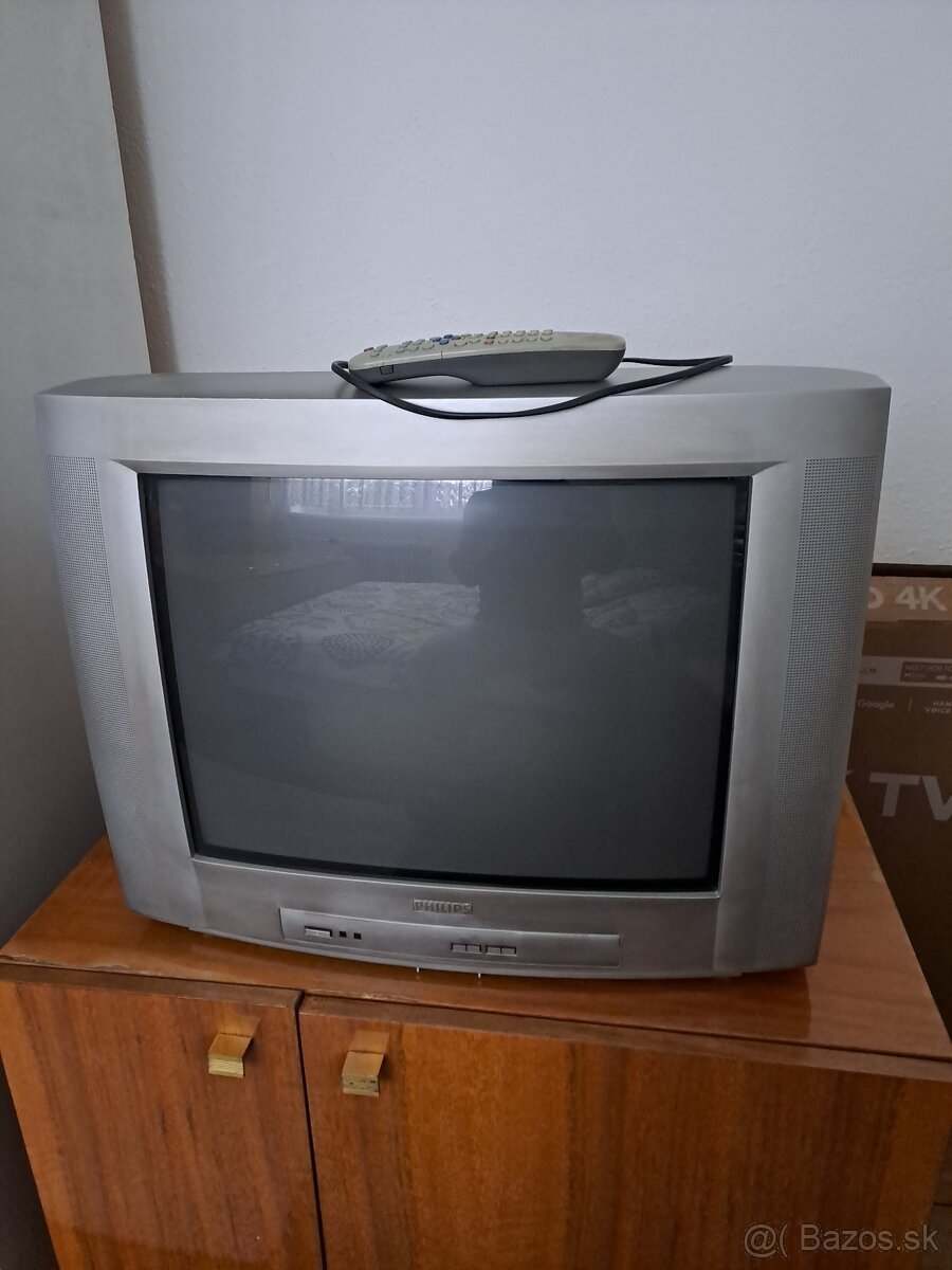 Televízor Philips CRT 55cm