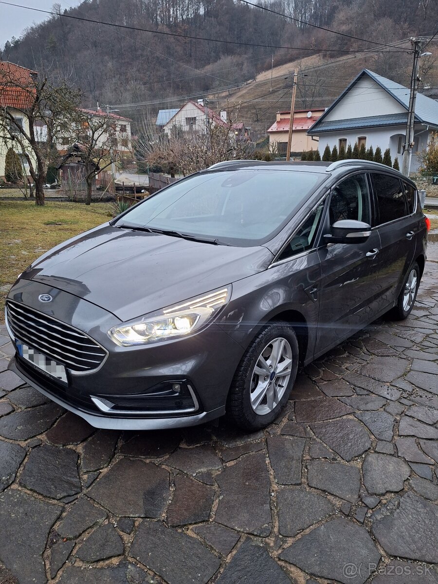 Predám Ford S-Max hybrid Titanium 2023