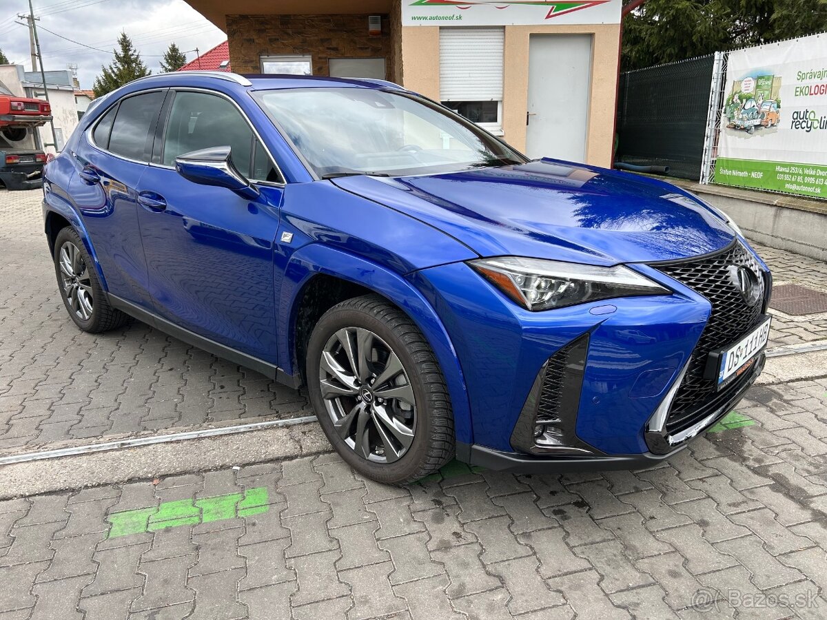 Lexus UX 250h F Sport Design FWD