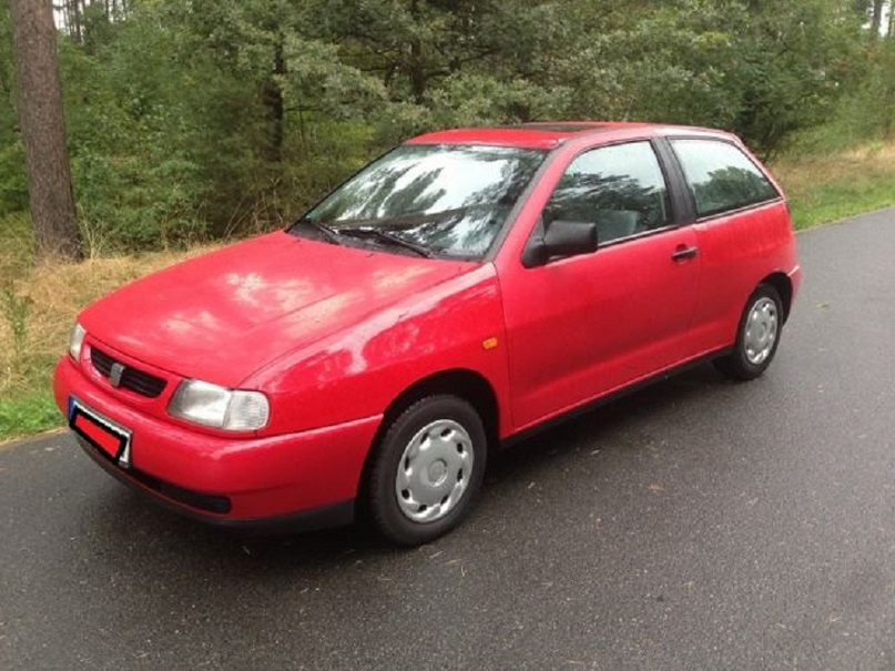 Ponúkam diely na Seat Ibiza,  motor  1,4i  40kw,  rv.1998,