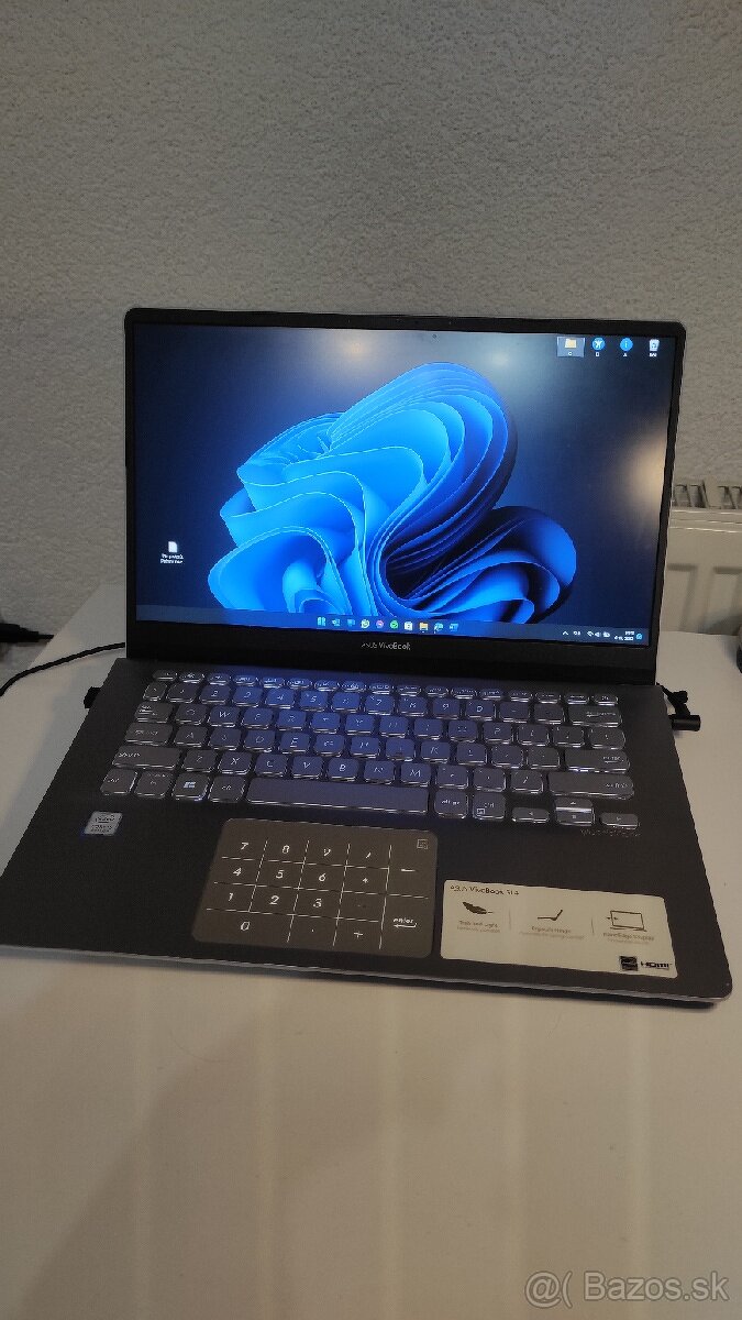 Asus Vivobook S14 Intel