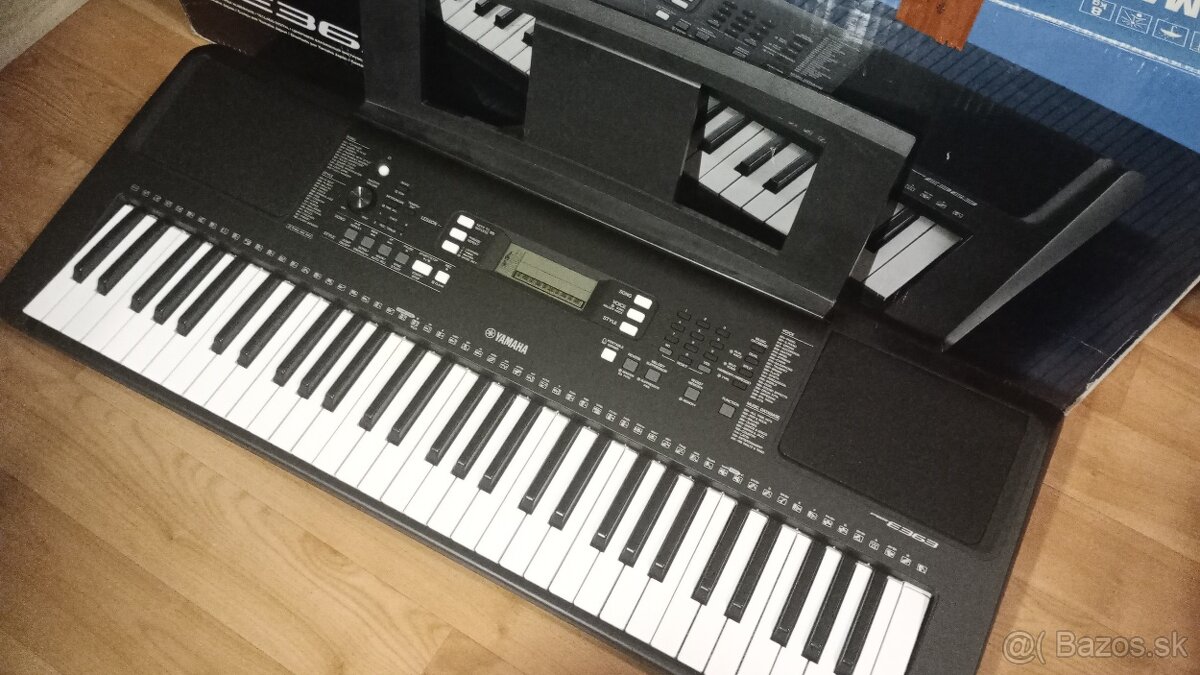 YAMAHA Keyboard