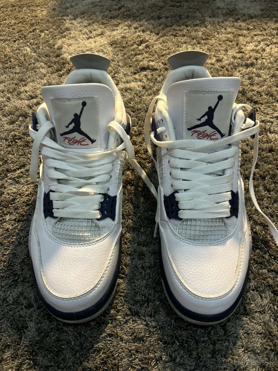 Jordan 4 Midnight Navy