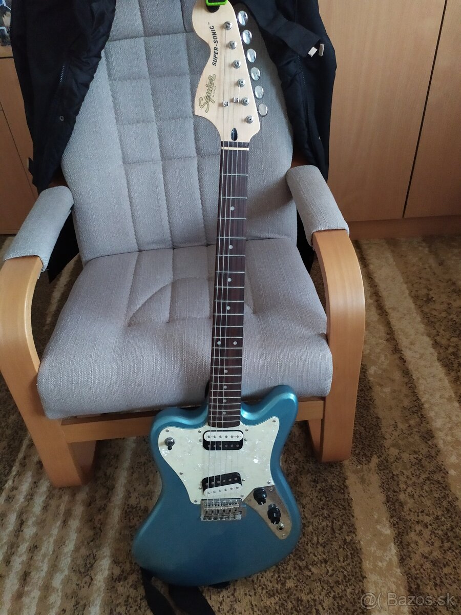 Squier Paranormal Super-Sonic