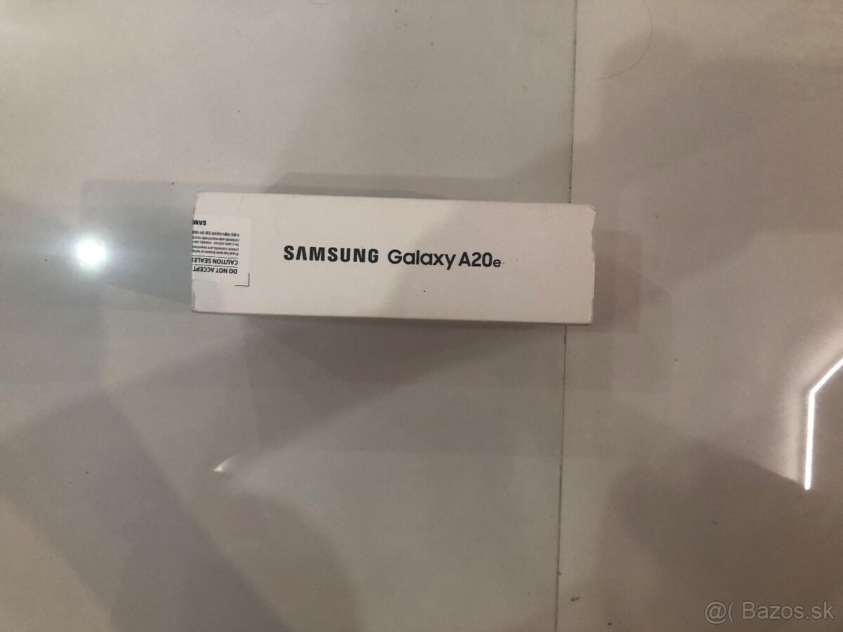 Nerozbalený Samsung A20e